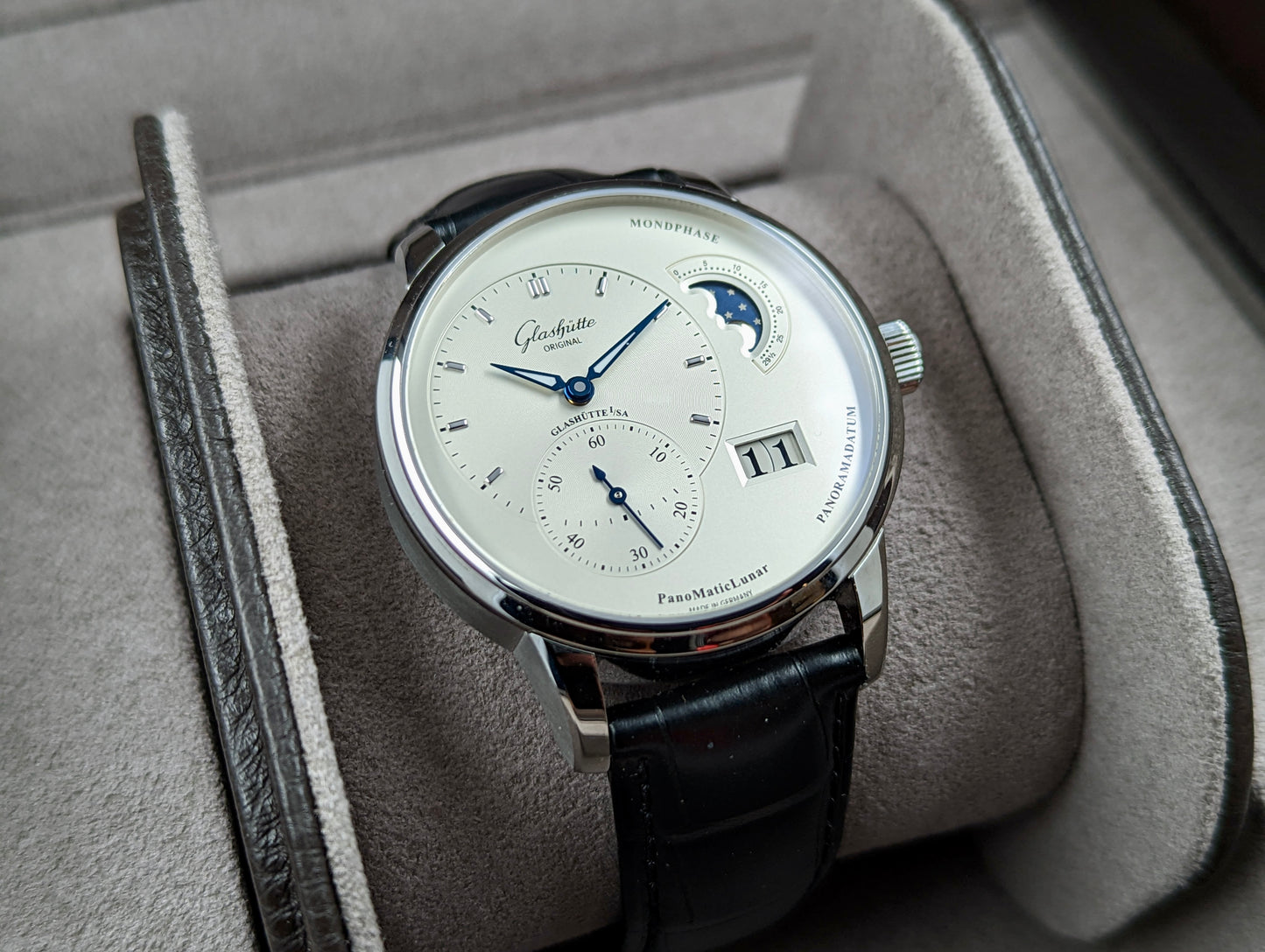 Glashutte Original PanoMatic Lunar 40mm