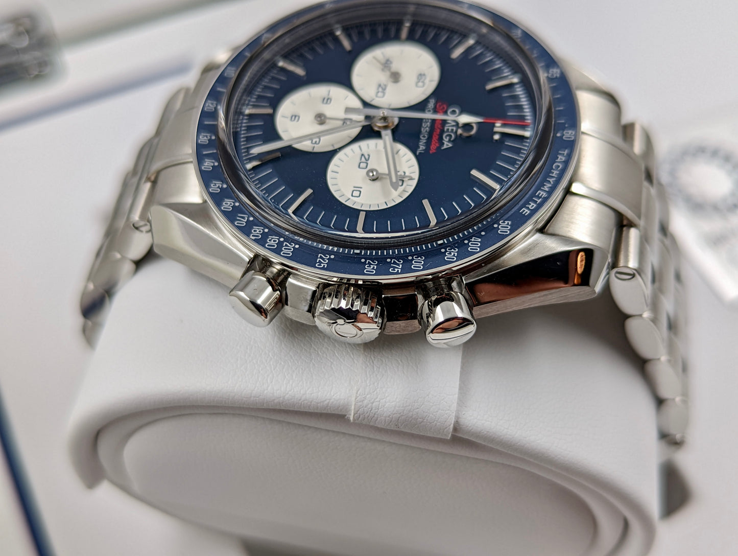 Omega Speedmaster Limited Edition Tokyo