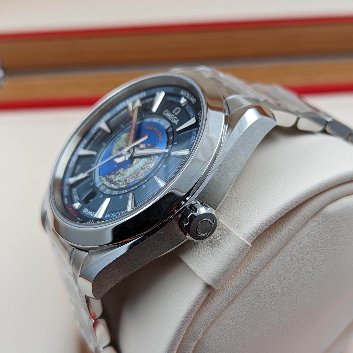 Omega Seamaster Aqua Terra 150M Worldtimer
