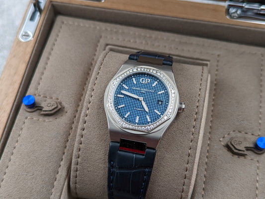 Girard Perregaux Laureato Blue Dial