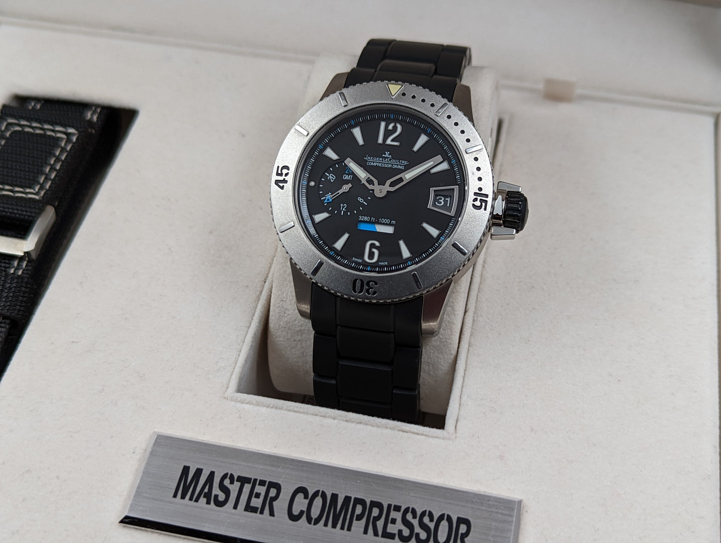 Jaeger - LeCoultre Master Compressor GMT