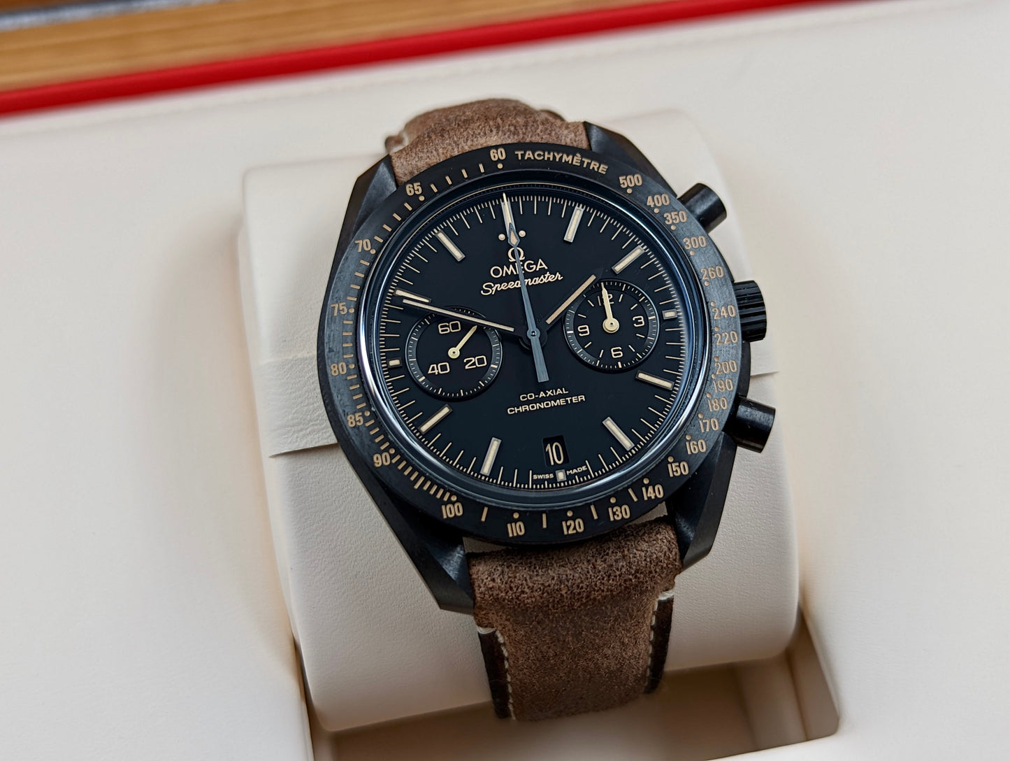 Omega Speedmaster Dark Side of the Moon Pitch Black