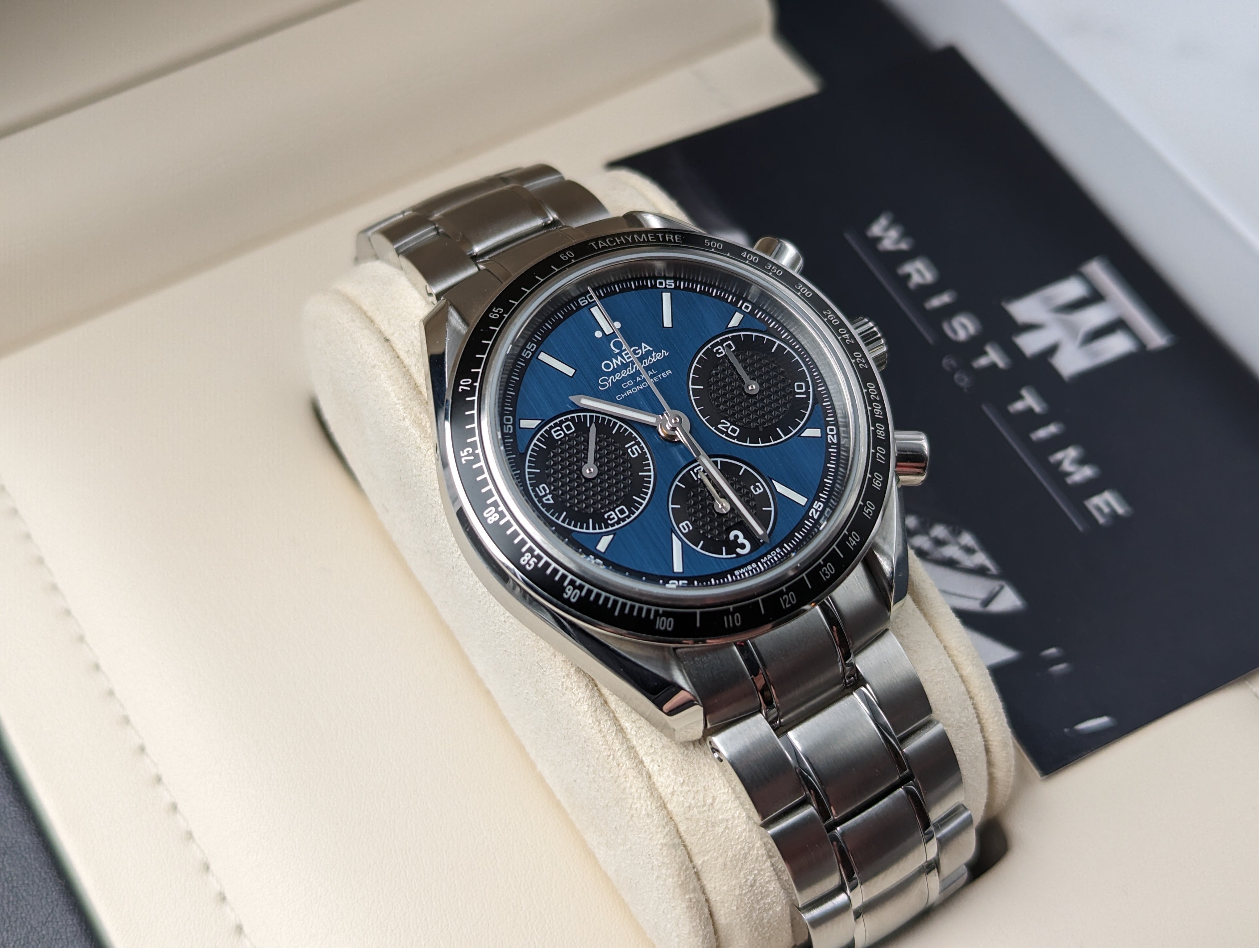 Speedmaster Blue Omega Speedmaster Racing Blue Dial 40mm – wristtimeco