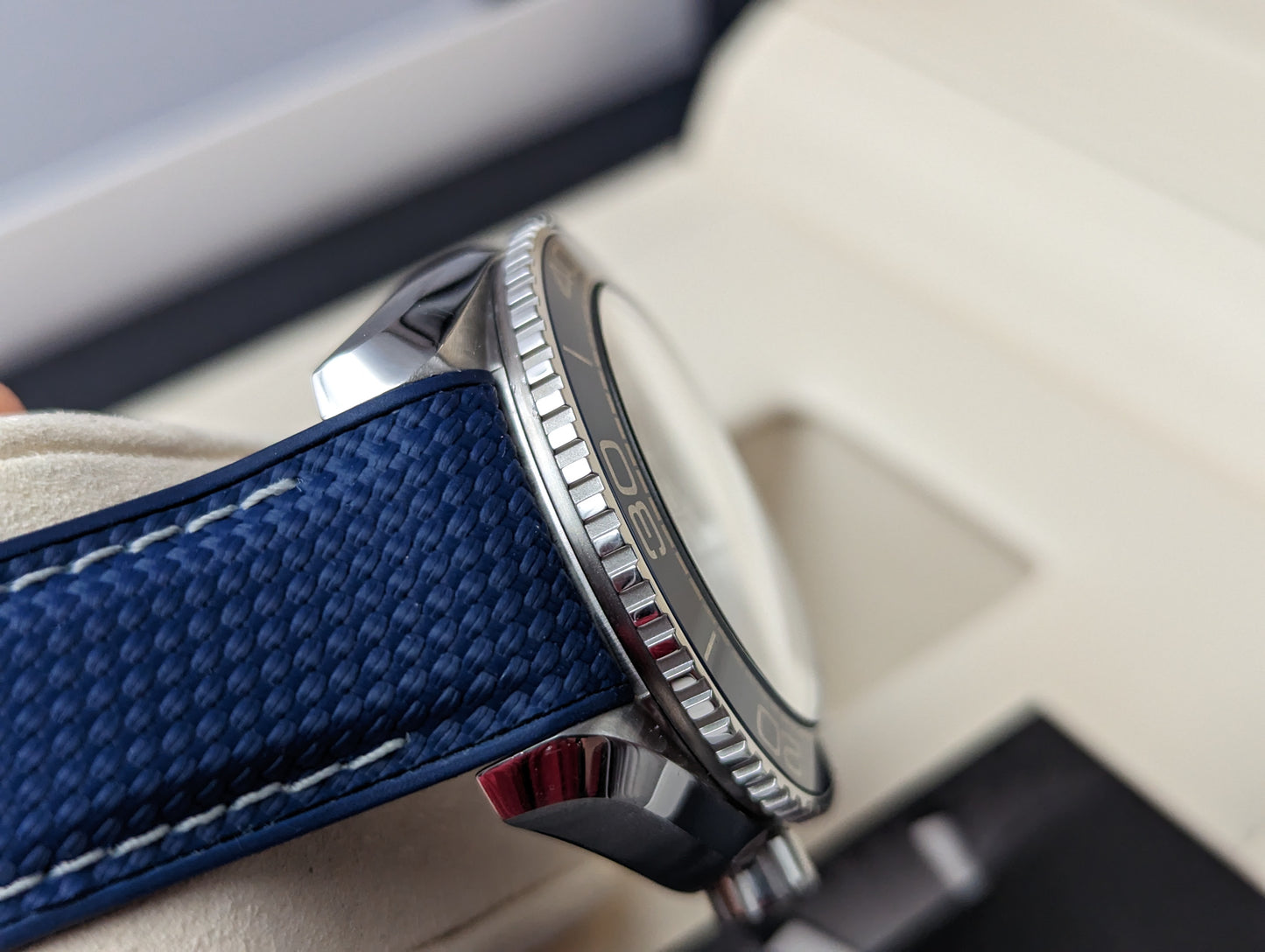 Omega Seamaster Planet Ocean 600m Co-Axial 39.5